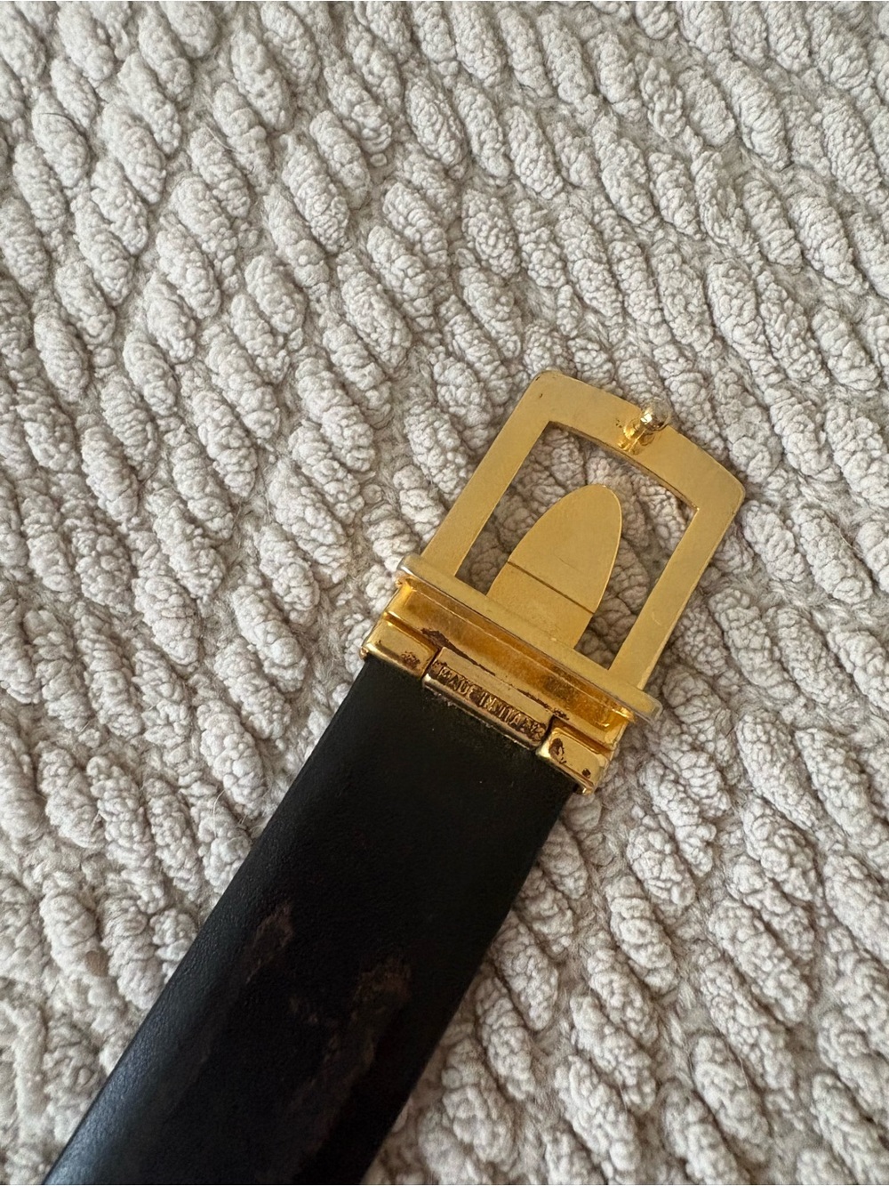 Yves Saint Laurent Brown Leather Belt with Gold Buckle - Picture 5 of 5